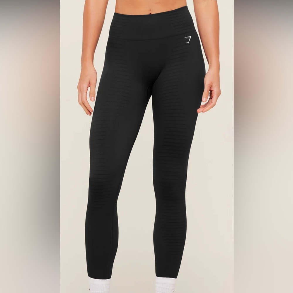 Women’s Gymshark black leggings size small